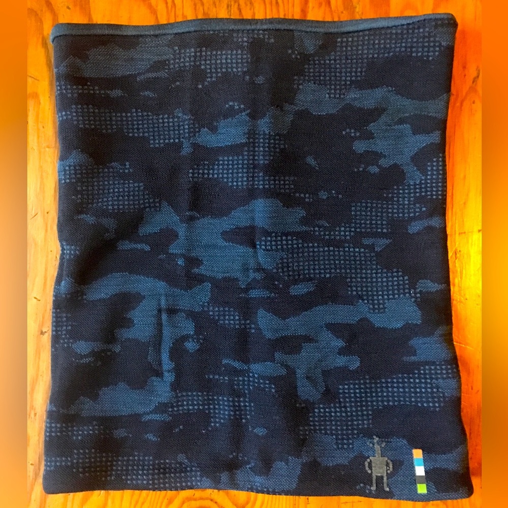 Smartwool neck gaiter reversible